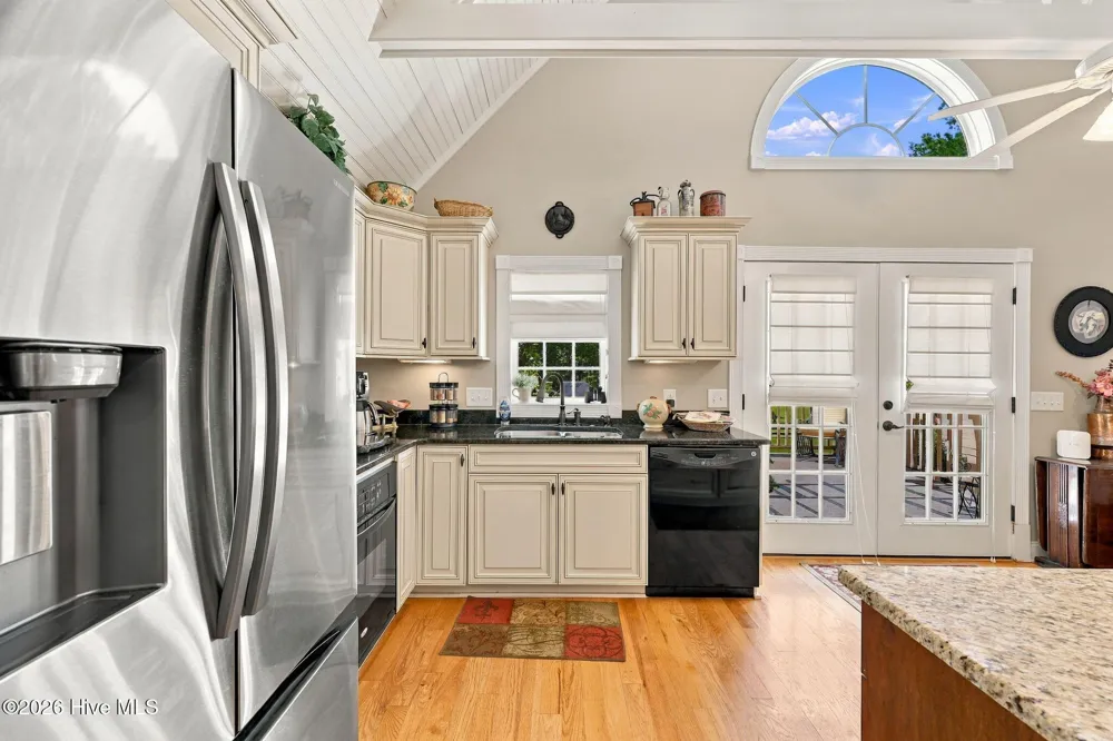 104 Meadows Lane Aberdeen, NC 28315