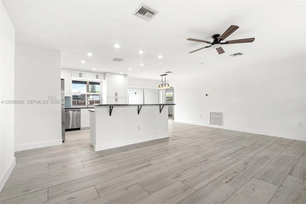 7960 Shalimar St Miramar, FL 33023