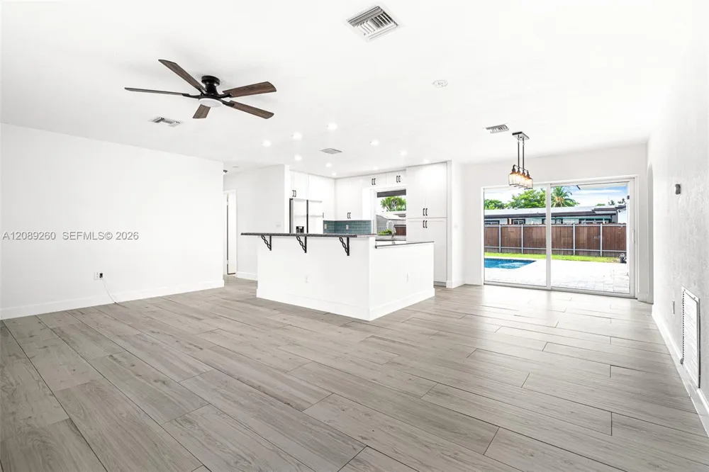 7960 Shalimar St Miramar, FL 33023
