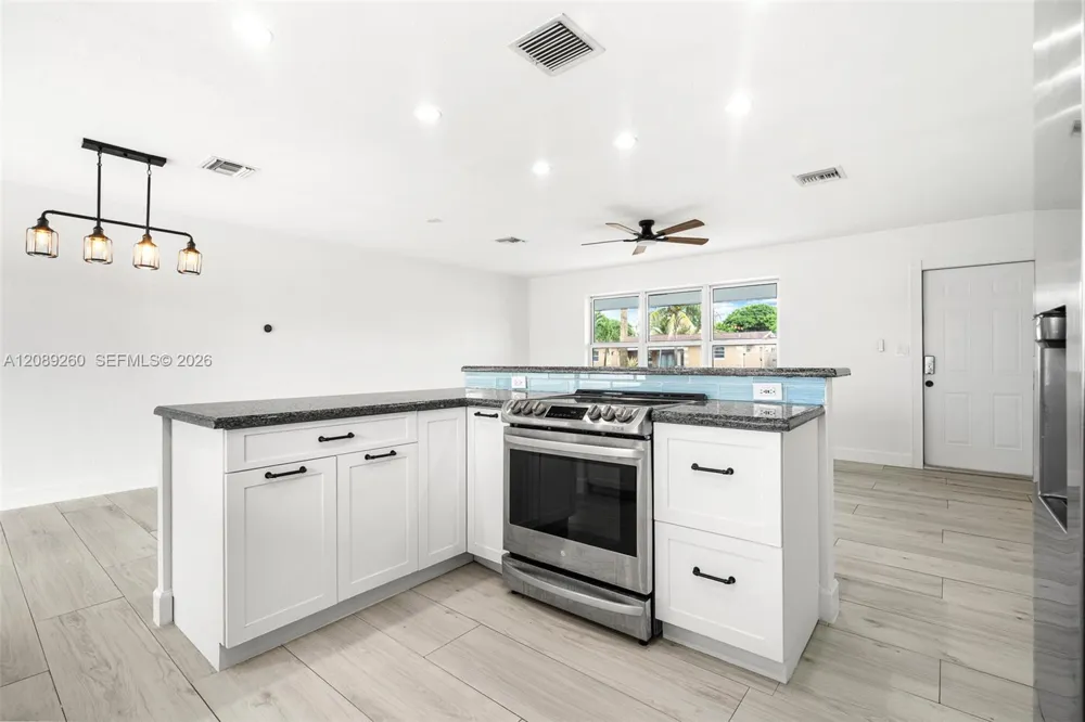 7960 Shalimar St Miramar, FL 33023