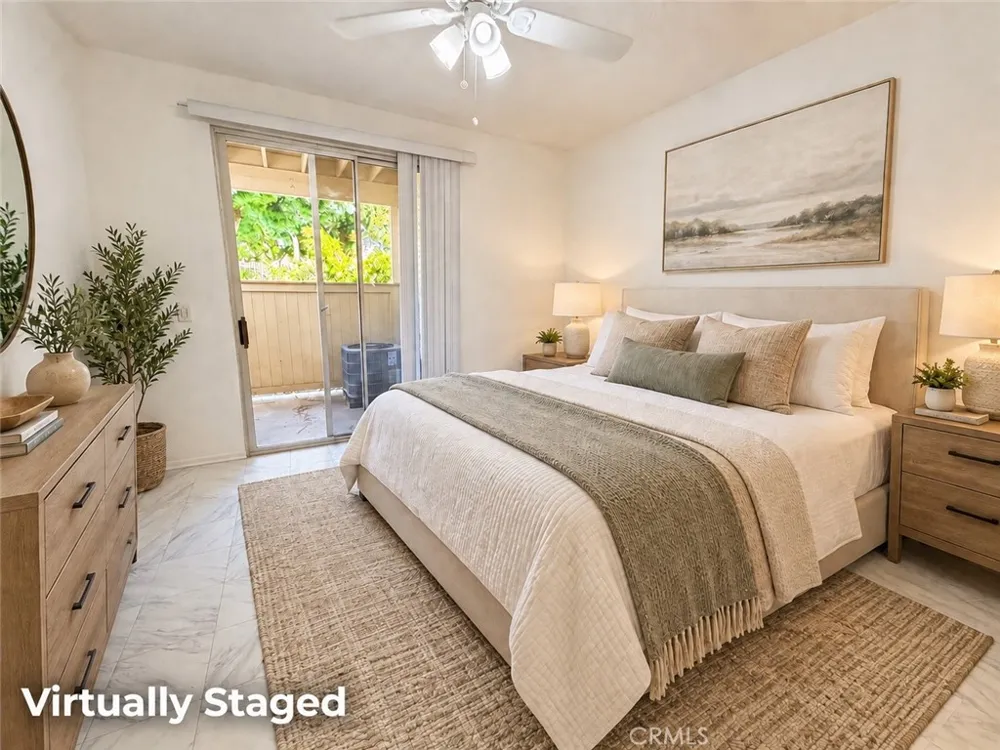 2456 Pleasant Way #A Thousand Oaks, CA 91362