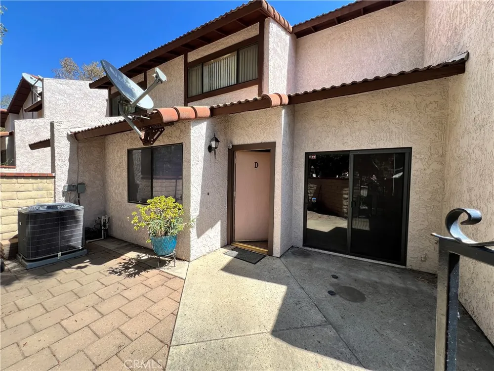 922 Redding #D Upland, CA 91786