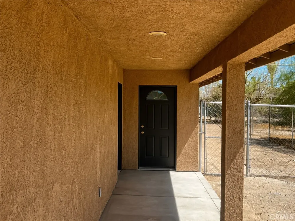 6119 Cahuilla Avenue 29 Palms, CA 92277
