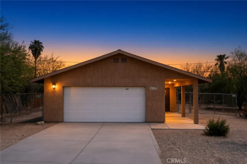 6119 Cahuilla Avenue 29 Palms, CA 92277
