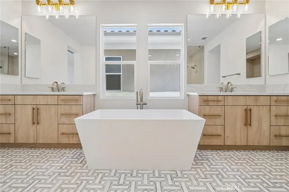 5867 Sunrise Ridge Lane Lake Forest, CA 92679