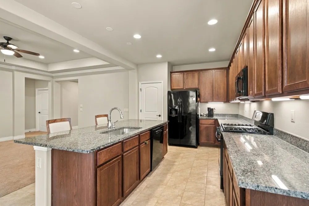10304 Claystone Drive Denton, TX 76207
