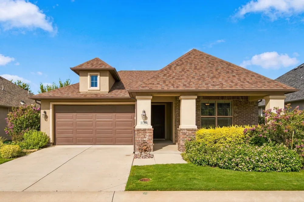 10304 Claystone Drive Denton, TX 76207