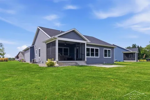 6215 Diamond View