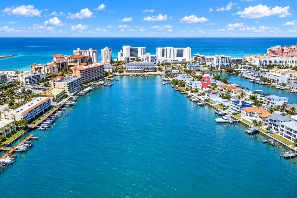 141 BAYSIDE DRIVE Clearwater, FL 33767