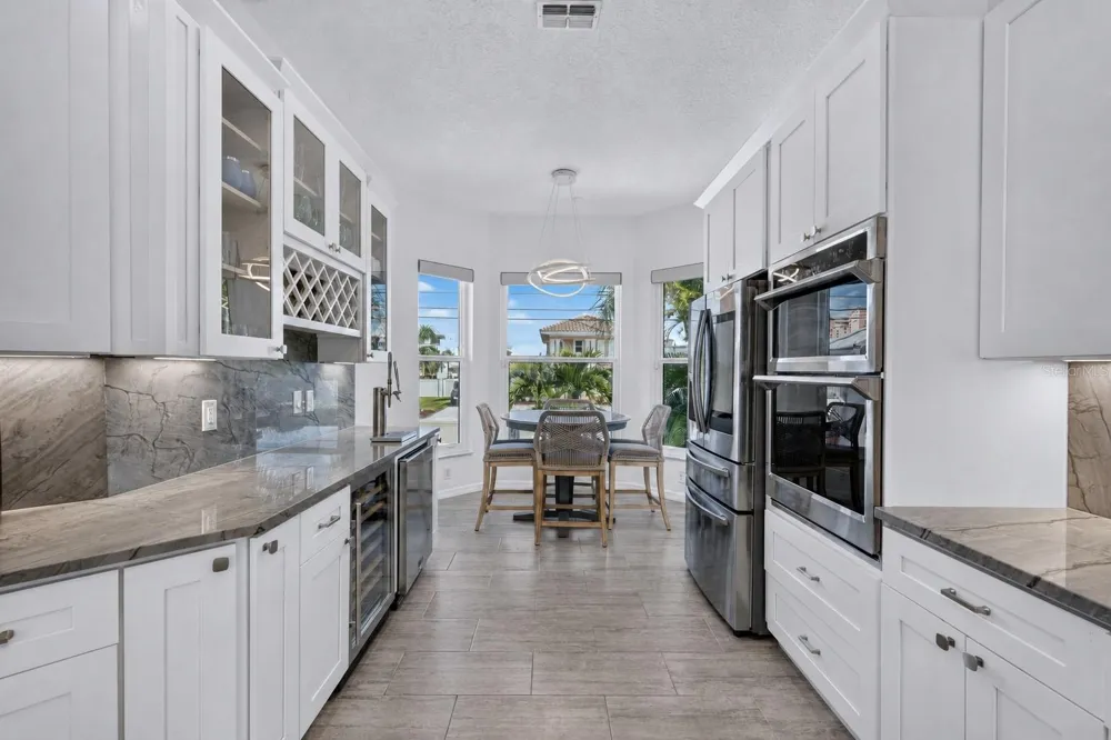 141 BAYSIDE DRIVE Clearwater, FL 33767