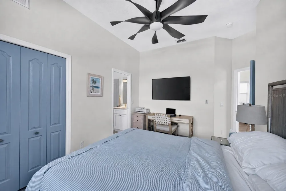141 BAYSIDE DRIVE Clearwater, FL 33767