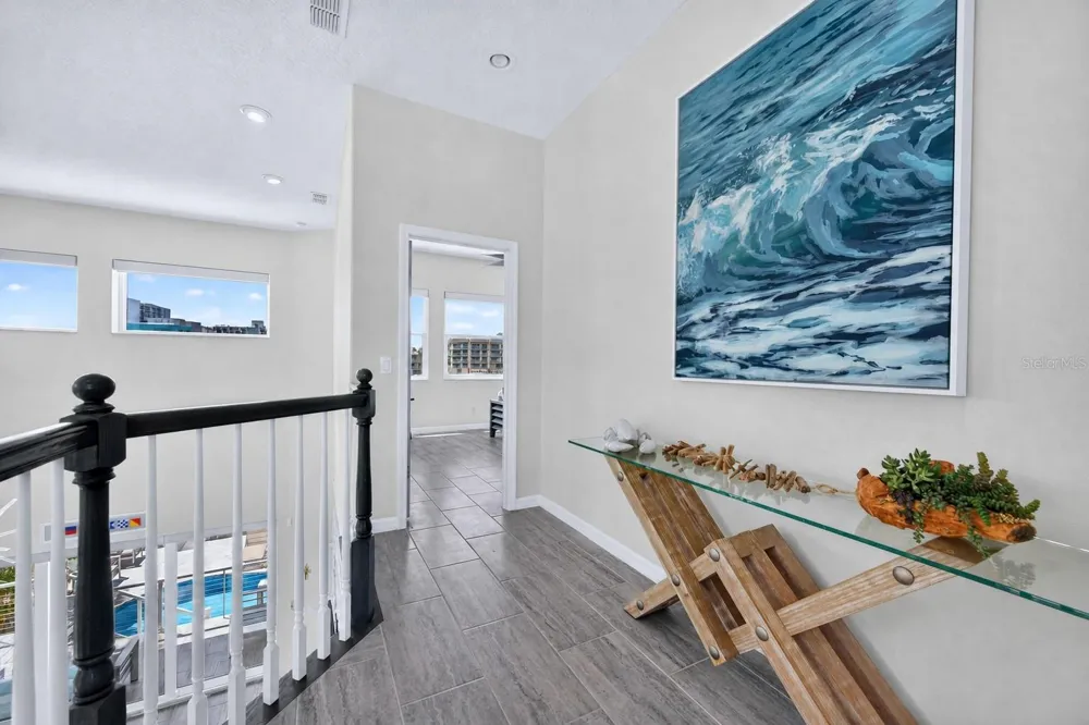 141 BAYSIDE DRIVE Clearwater, FL 33767