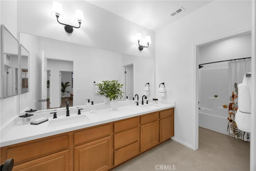 29192 Jamesonite Circle Menifee, CA 92584