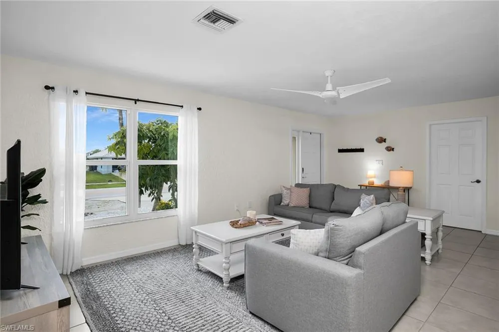 770 Kendall Drive Marco Island, FL 34145