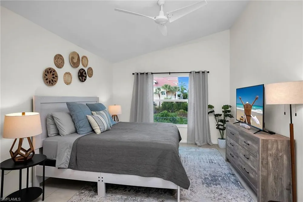 770 Kendall Drive Marco Island, FL 34145