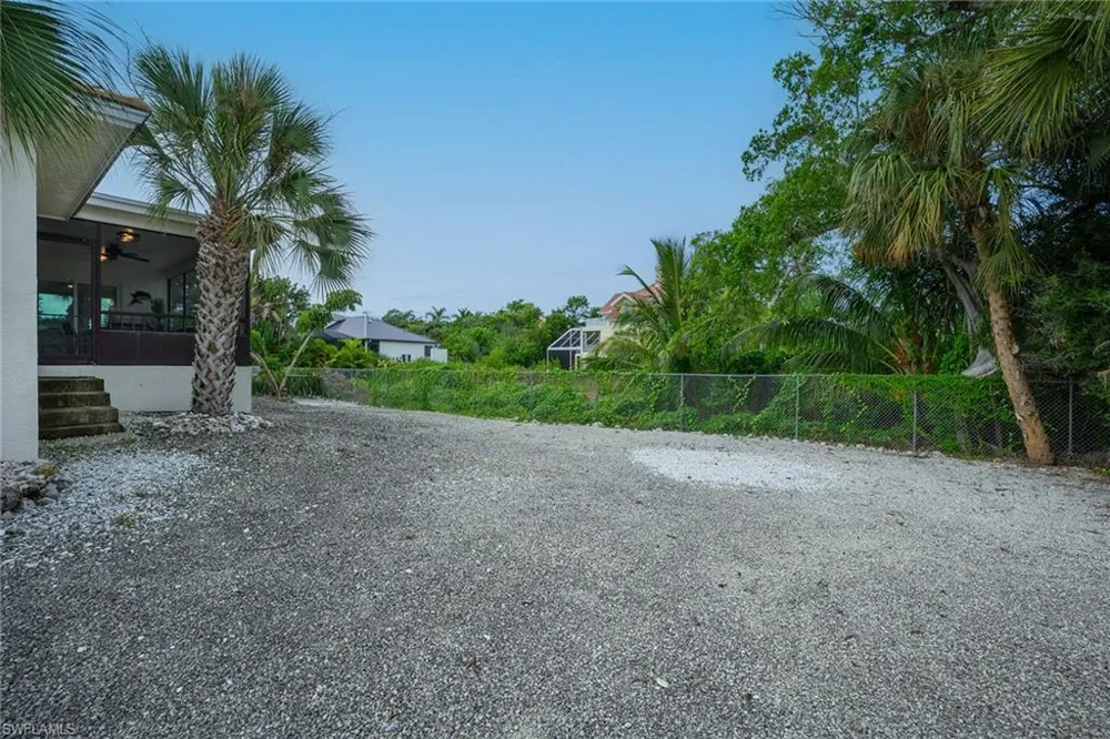770 Kendall Drive Marco Island, FL 34145