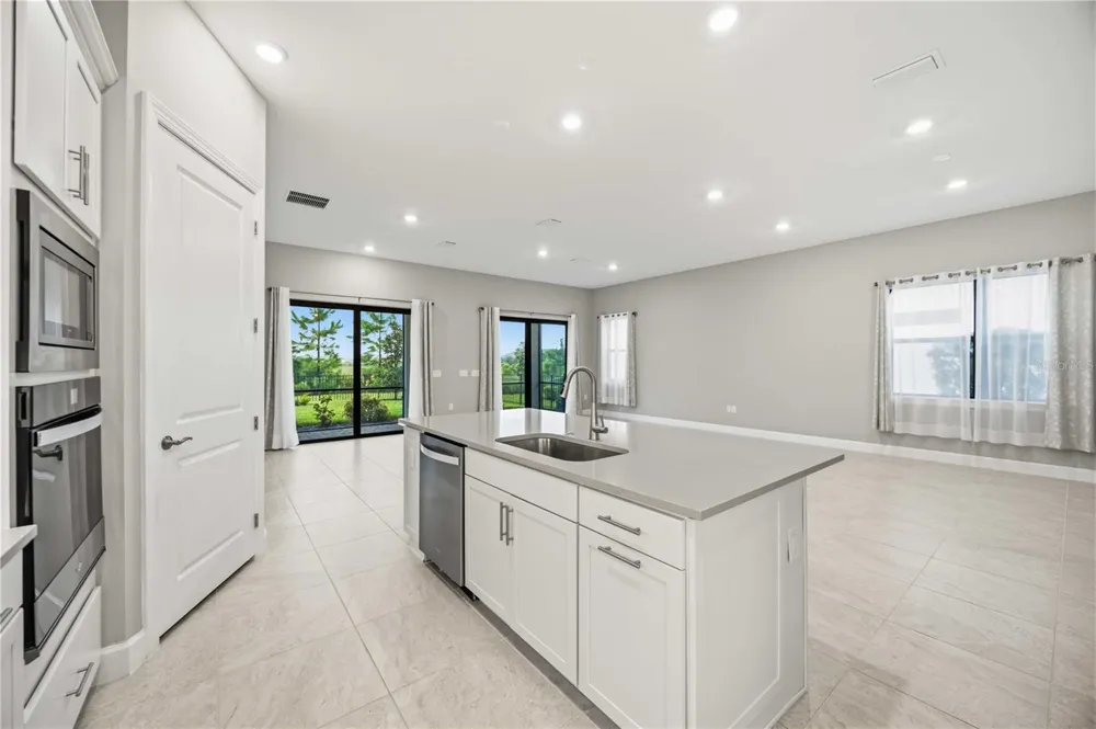 6188 TALON PRESERVE DRIVE Nokomis, FL 34275
