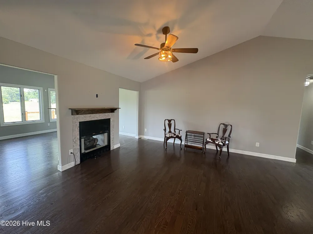 833 Pelican Drive New Bern, NC 28560