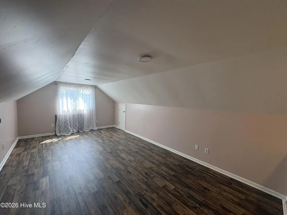 833 Pelican Drive New Bern, NC 28560