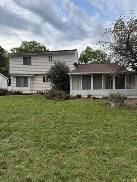 1914 Laurel Oak Drive