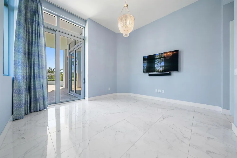 1 Water Club Way #301 North Palm Beach, FL 33408