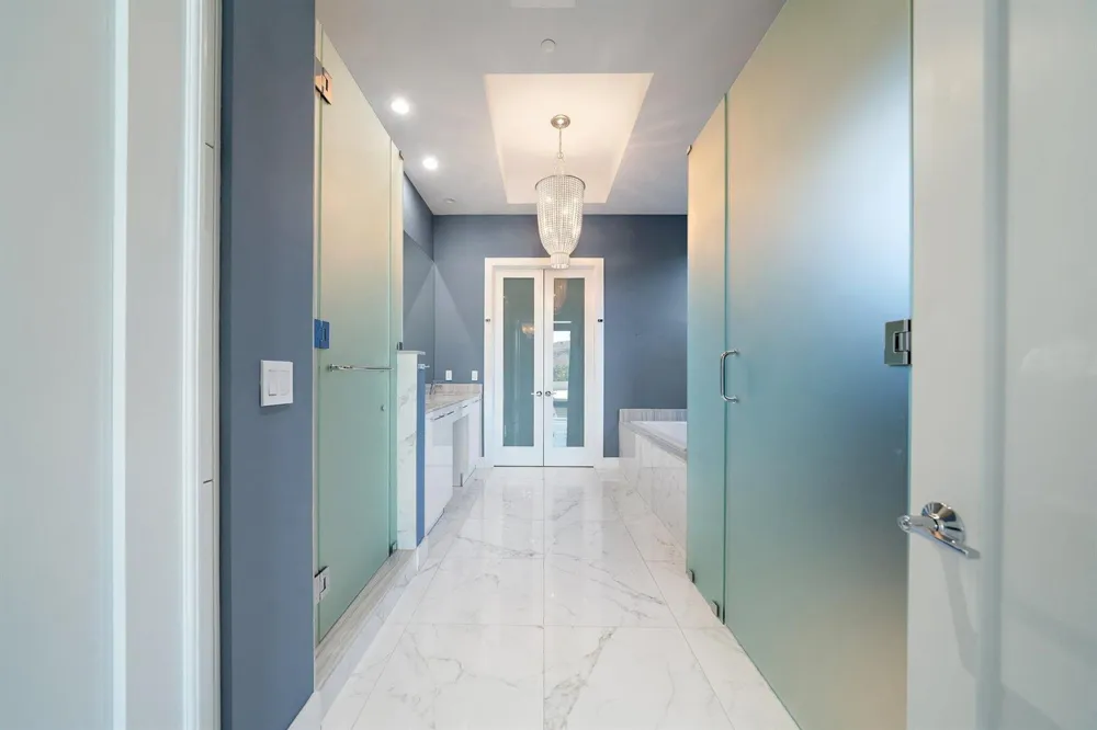 1 Water Club Way #301 North Palm Beach, FL 33408