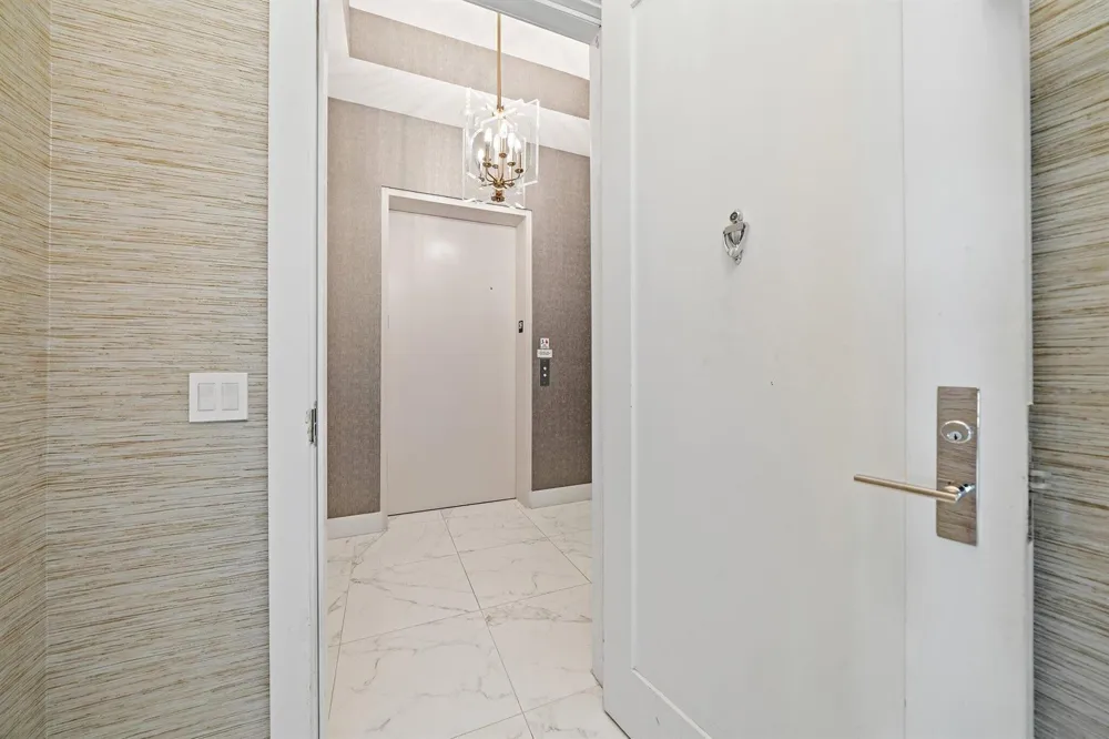 1 Water Club Way #301 North Palm Beach, FL 33408