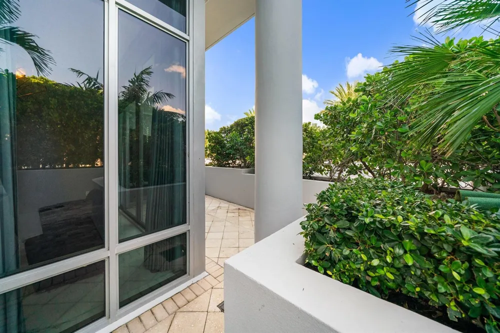 1 Water Club Way #301 North Palm Beach, FL 33408
