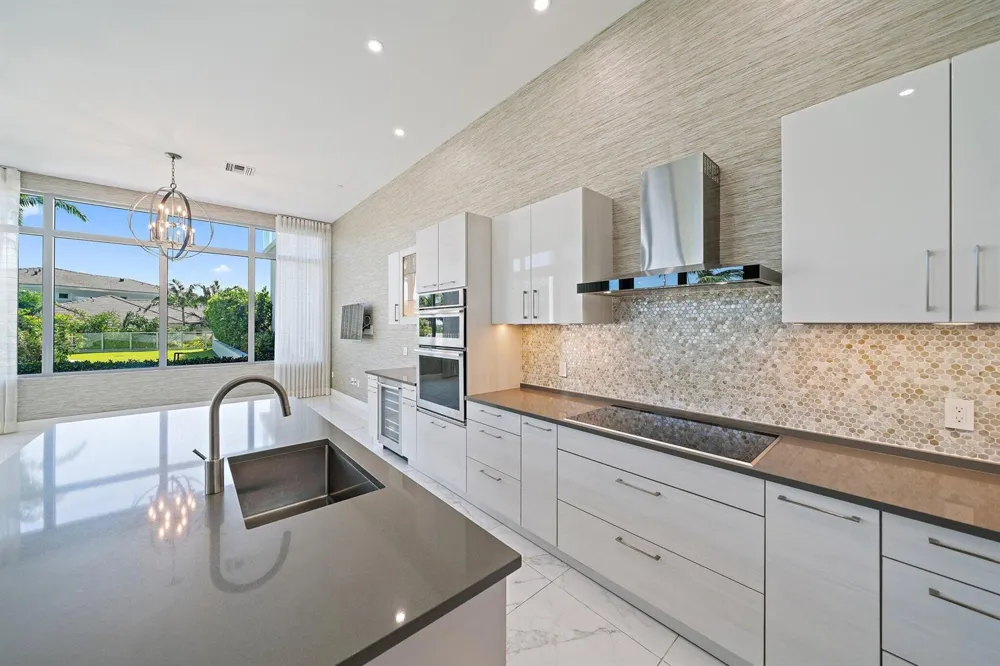1 Water Club Way #301 North Palm Beach, FL 33408