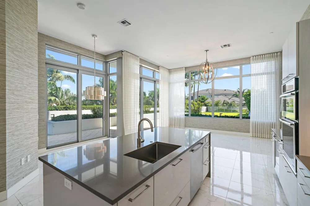 1 Water Club Way #301 North Palm Beach, FL 33408