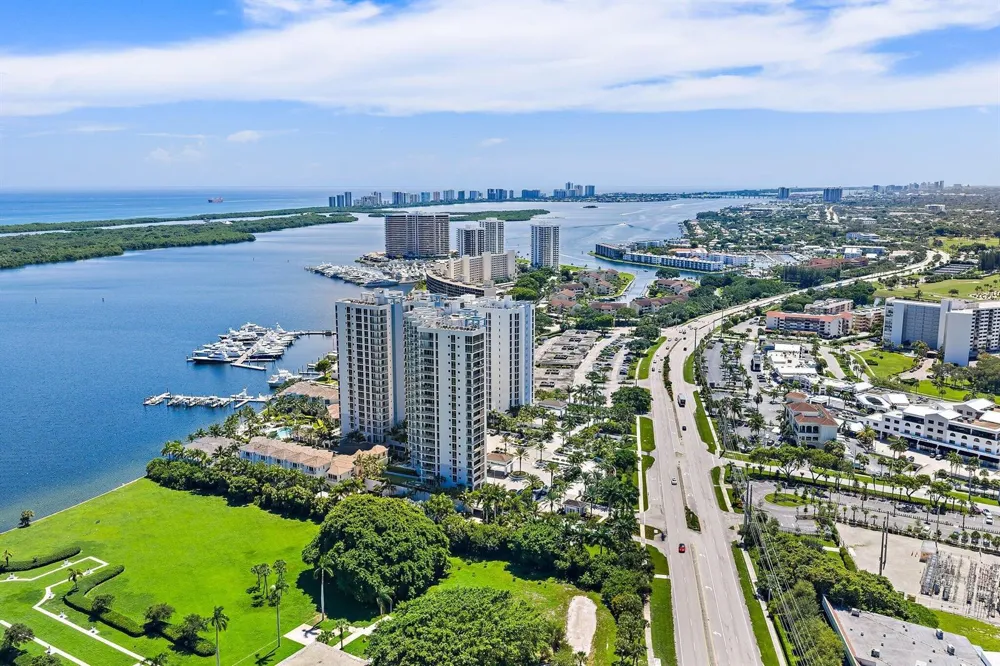1 Water Club Way #301 North Palm Beach, FL 33408