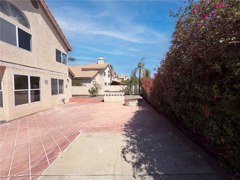 8932 Mesa Oak Riverside, CA 92508