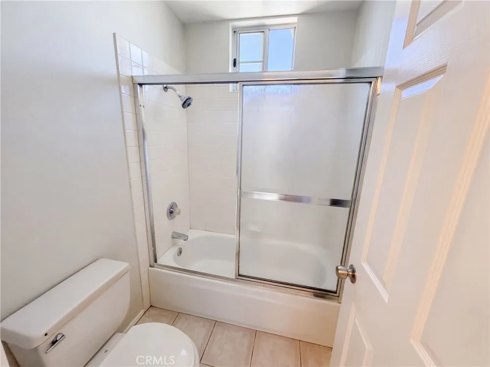 8932 Mesa Oak Riverside, CA 92508