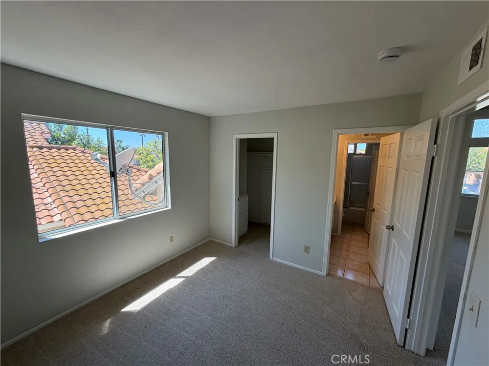 8932 Mesa Oak Riverside, CA 92508