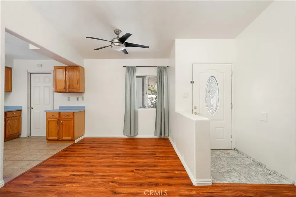 1050 W Avenue J13 Lancaster, CA 93534