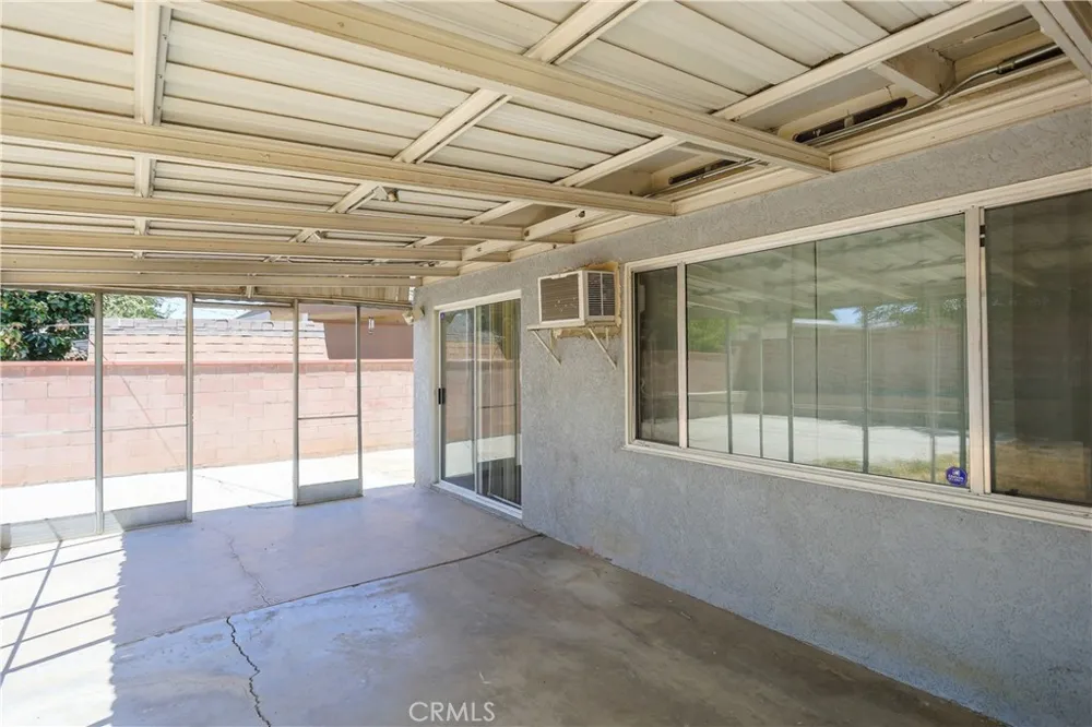 1050 W Avenue J13 Lancaster, CA 93534