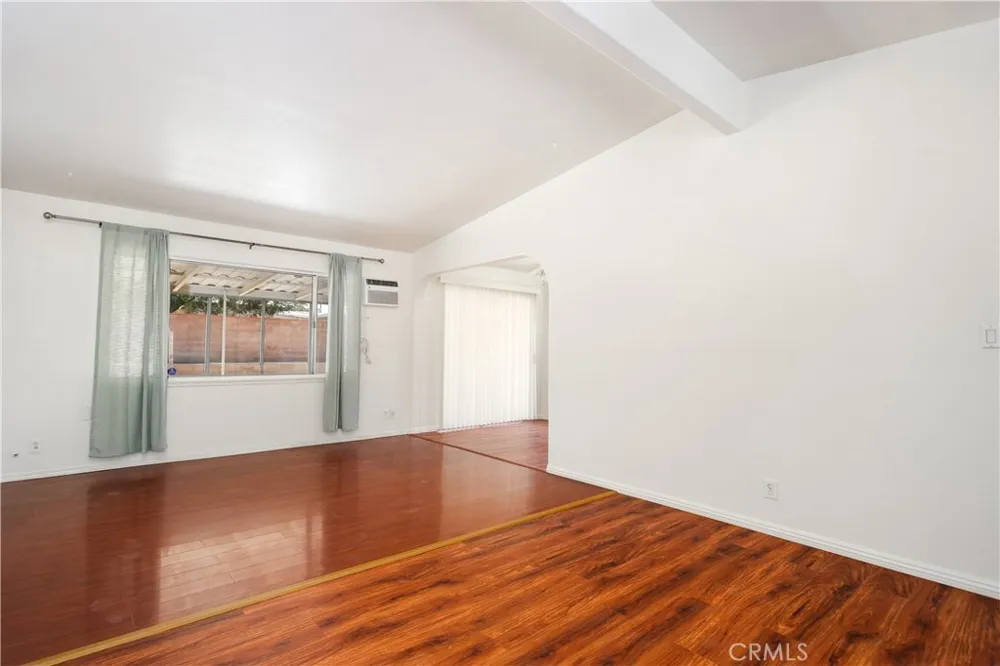 1050 W Avenue J13 Lancaster, CA 93534
