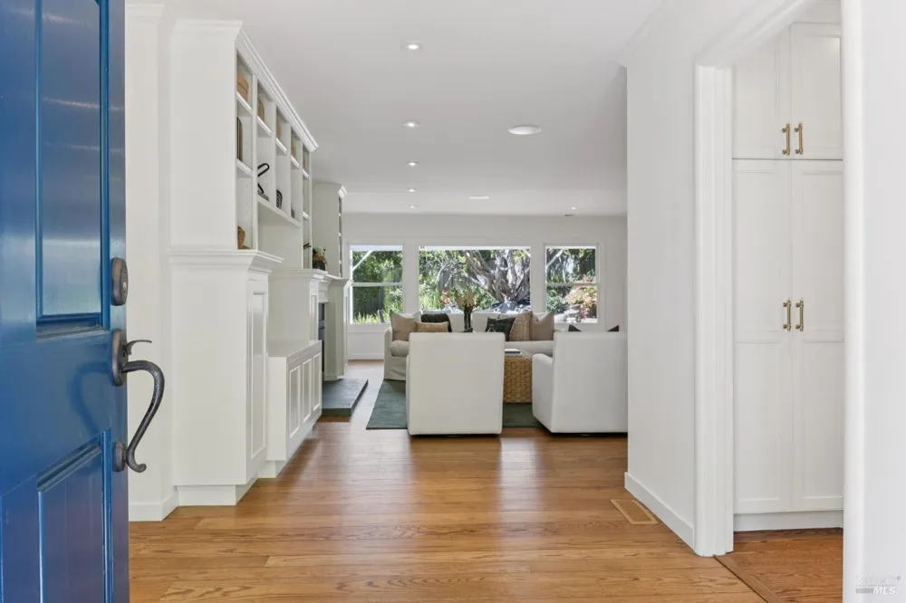 13 Via Cheparro Greenbrae, CA 94904
