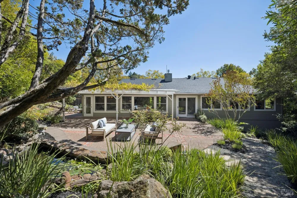 13 Via Cheparro Greenbrae, CA 94904