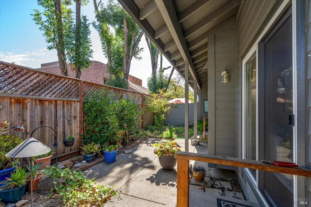 4395 Sonoma Highway Santa Rosa, CA 95409