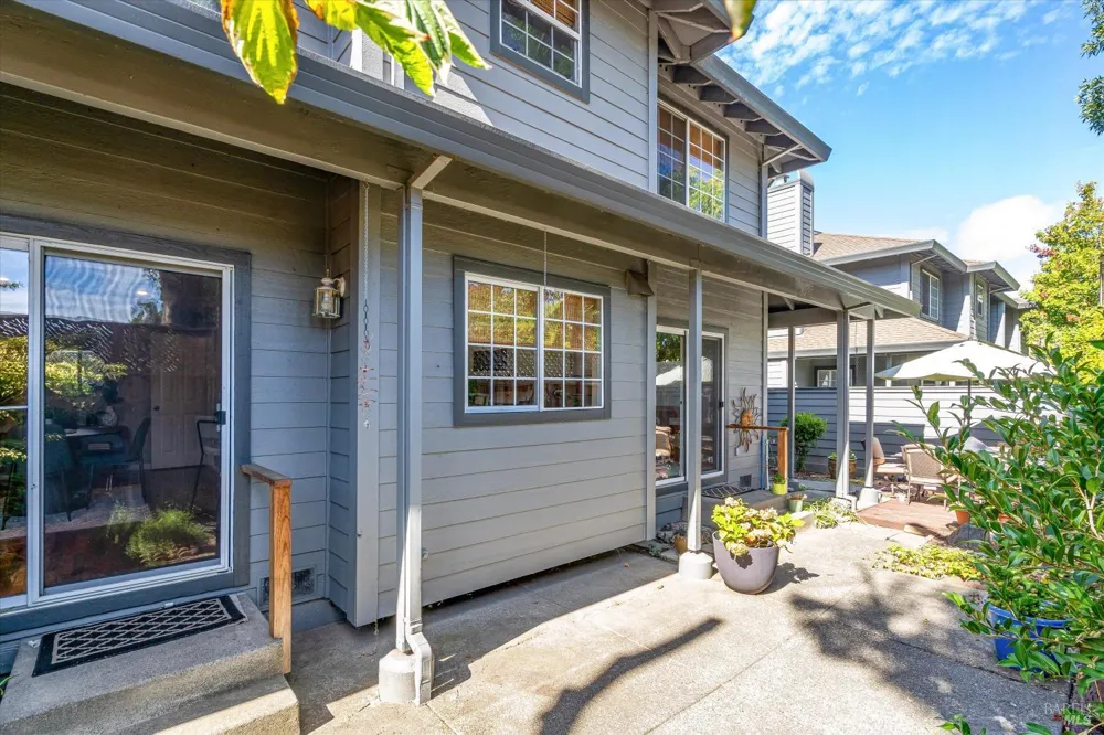 4395 Sonoma Highway Santa Rosa, CA 95409
