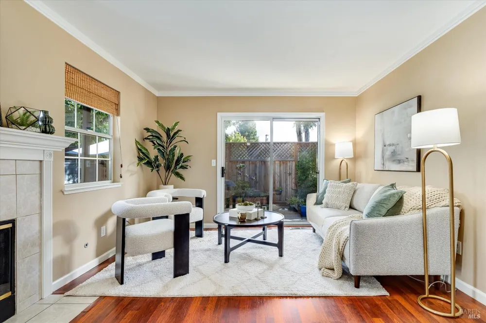 4395 Sonoma Highway Santa Rosa, CA 95409