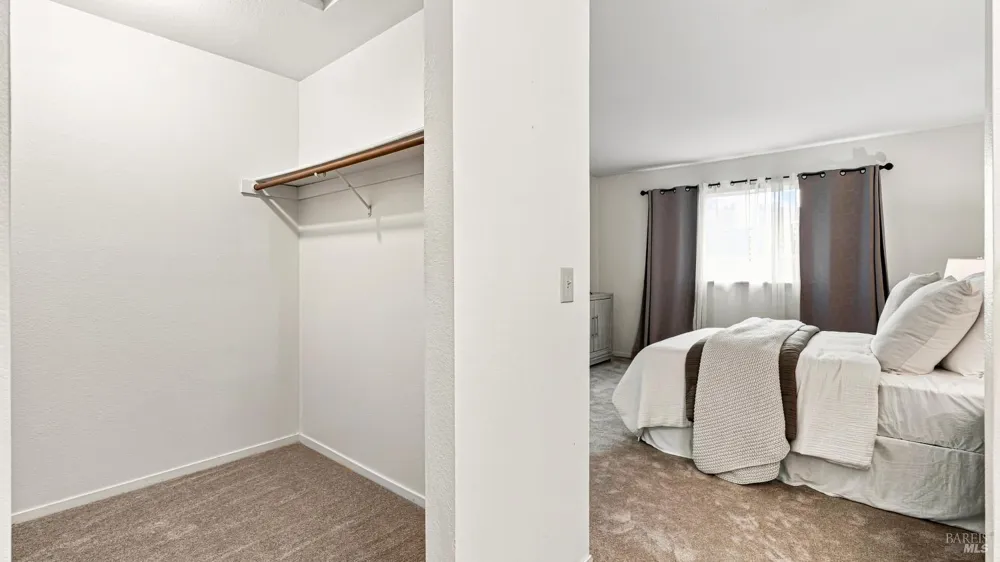 932 Wood Sorrel Drive Petaluma, CA 94954