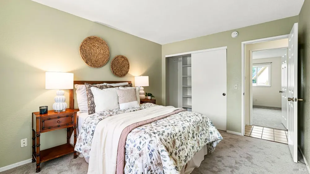 932 Wood Sorrel Drive Petaluma, CA 94954