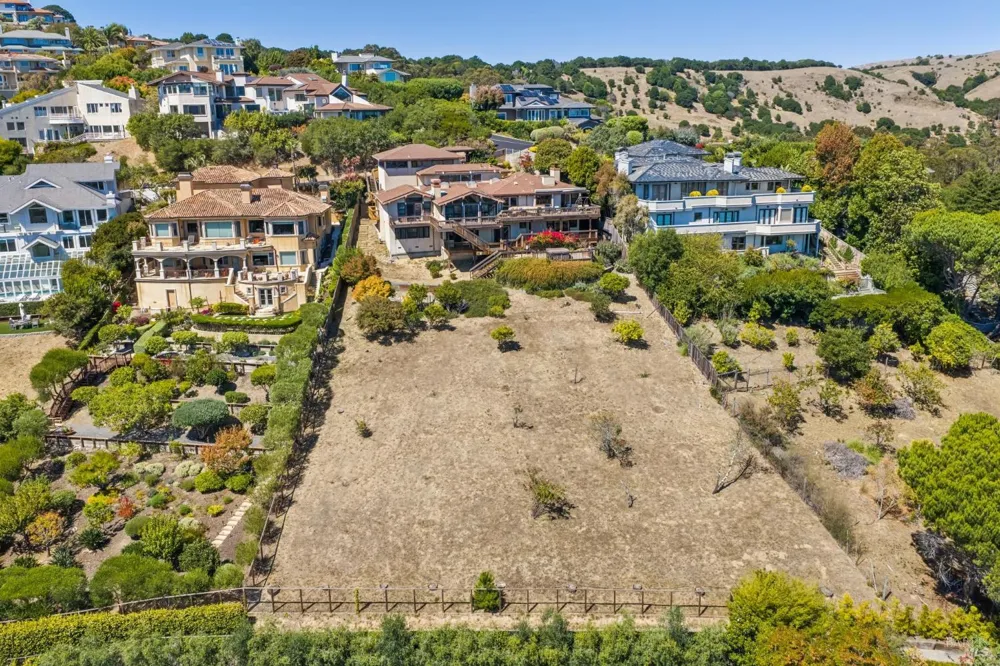 59 Via Los Altos Tiburon, CA 94920