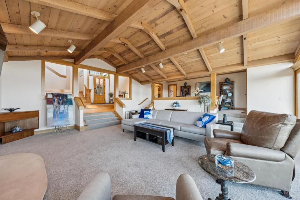 59 Via Los Altos Tiburon, CA 94920