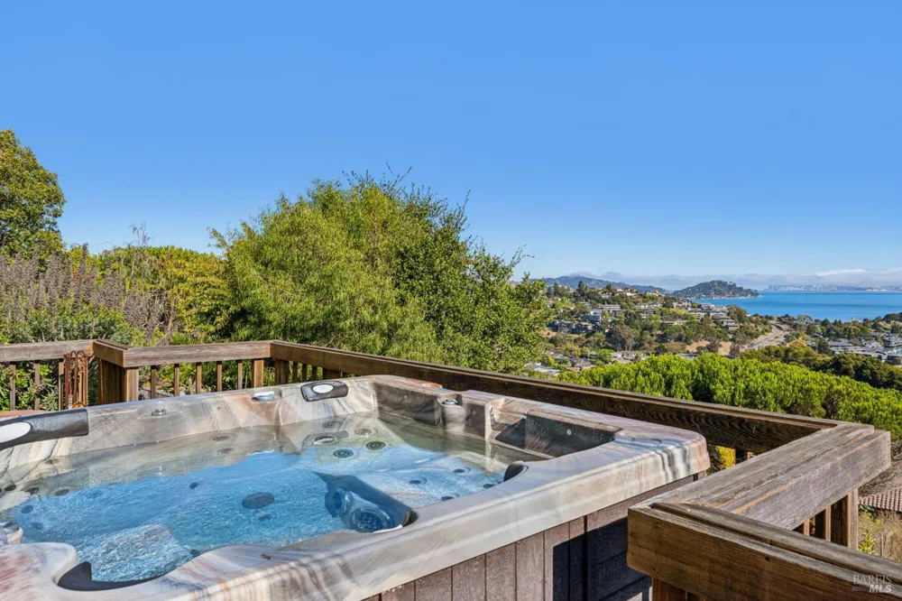 59 Via Los Altos Tiburon, CA 94920