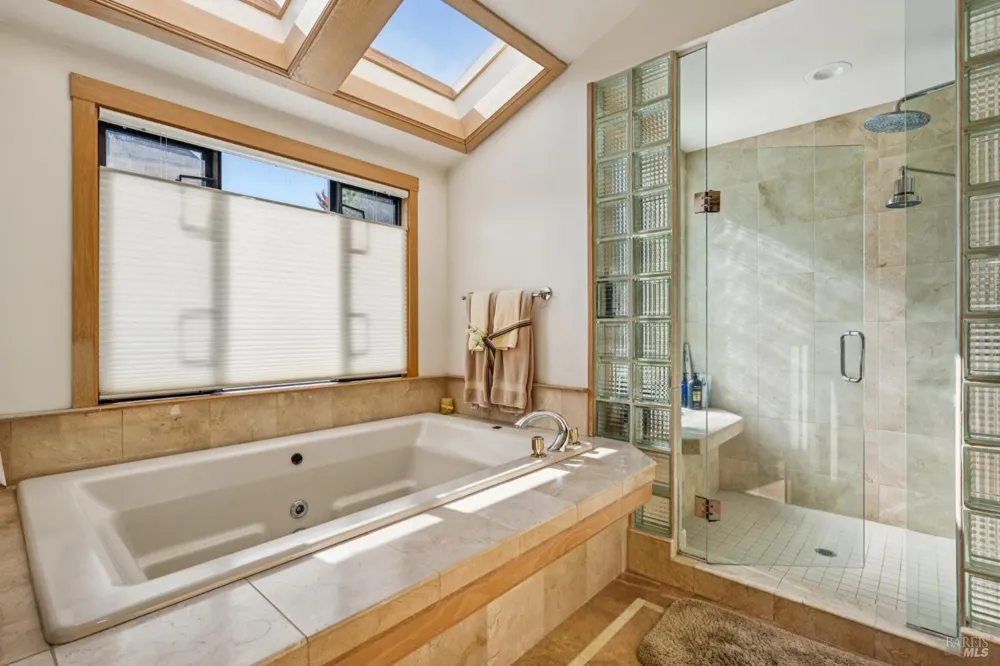 59 Via Los Altos Tiburon, CA 94920
