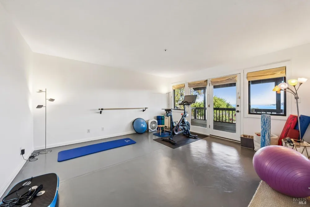 59 Via Los Altos Tiburon, CA 94920
