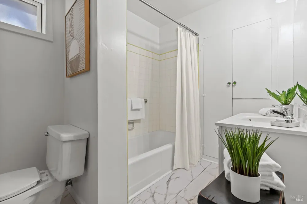 45 Monte Mar Drive Sausalito, CA 94965